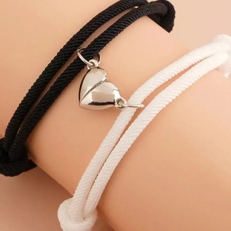 Conjunto de Pulseiras Magnéticas em Coração - Elegância e Estilo para Casais e Amigos